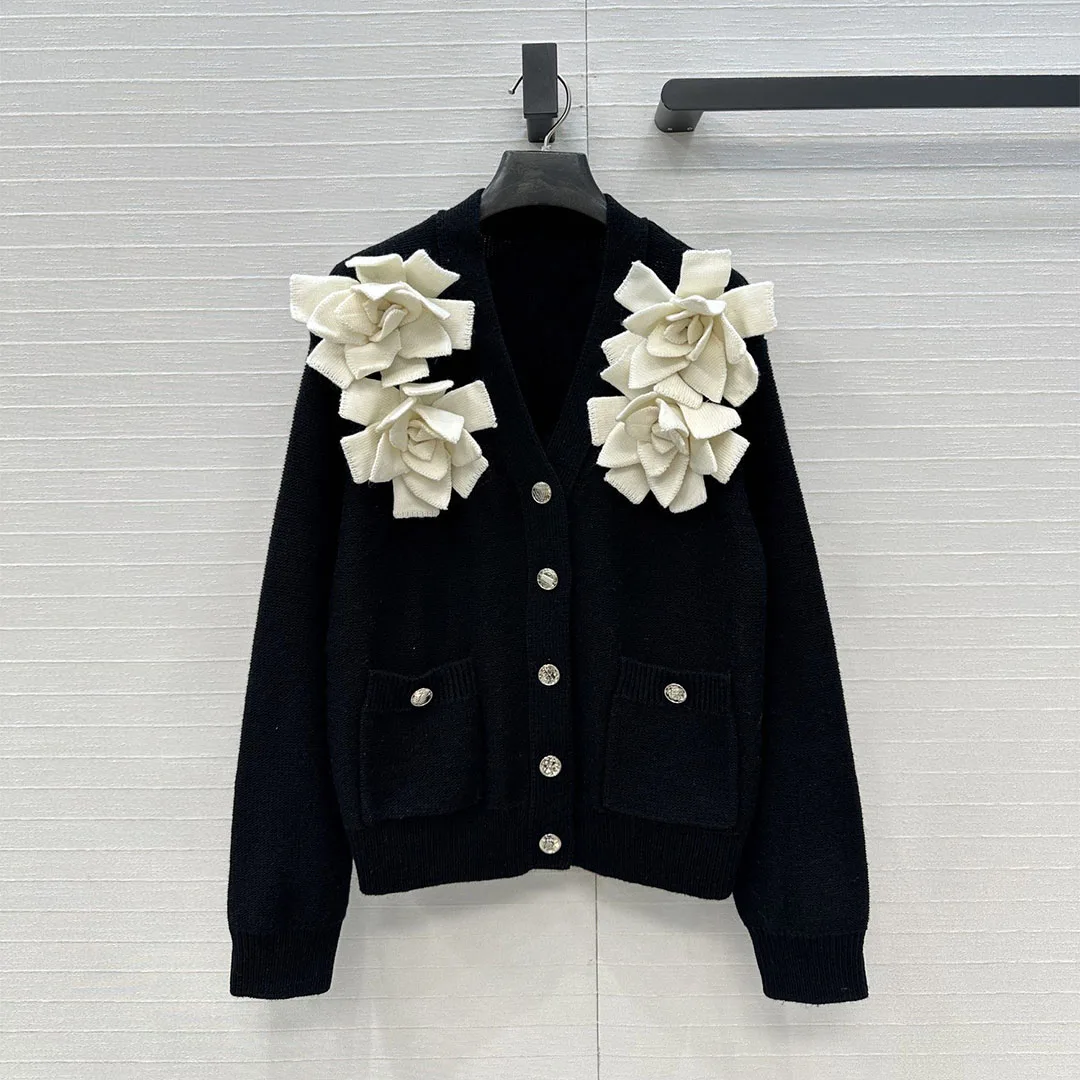 

New Autumn Wool Cashmere Blends Knit Cardigans Women 3D Floral V-neck Long Sleeve Single Breasted Vintage Sweet Loose Sweater