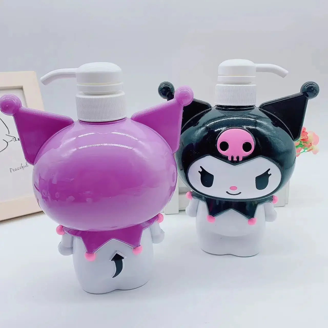 New 2Pcs/Set 700ml Sanrio Kuromi Storage Container Empty Press Bottle Hand Sanitizer Refillable Lotion Body Wash Hotel Bathroom