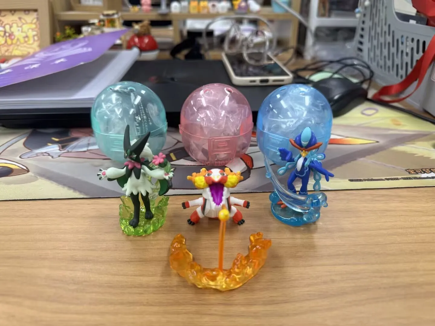 Nouveau chaud en Stock véritable TOMY Pokémon écarlate/Violet Capsule jouet mascarade Quaquaval Anime marchandise cadeau