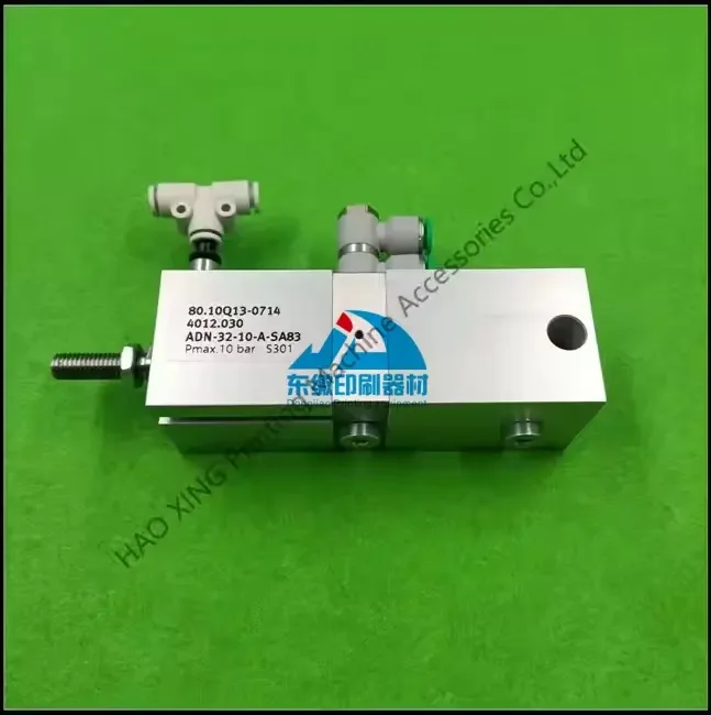 ملحقات آلة الطباعة 80.10Q13-0714 ADN-32-10-A-SA83 اسطوانة الهواء لآلات الطباعة رولاند اسطوانة هوائية