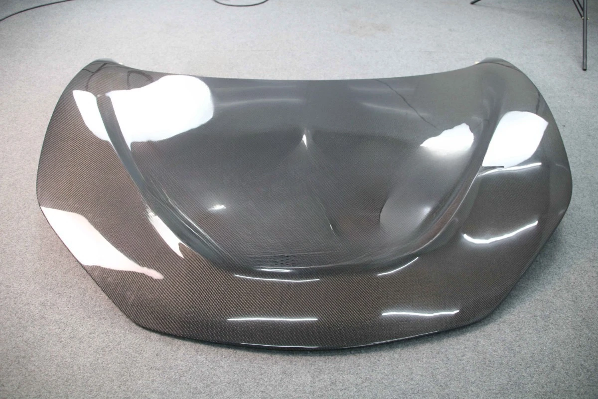 High Quality Dry Carbon Fiber Speciale Style Bonnet Hood  for 458