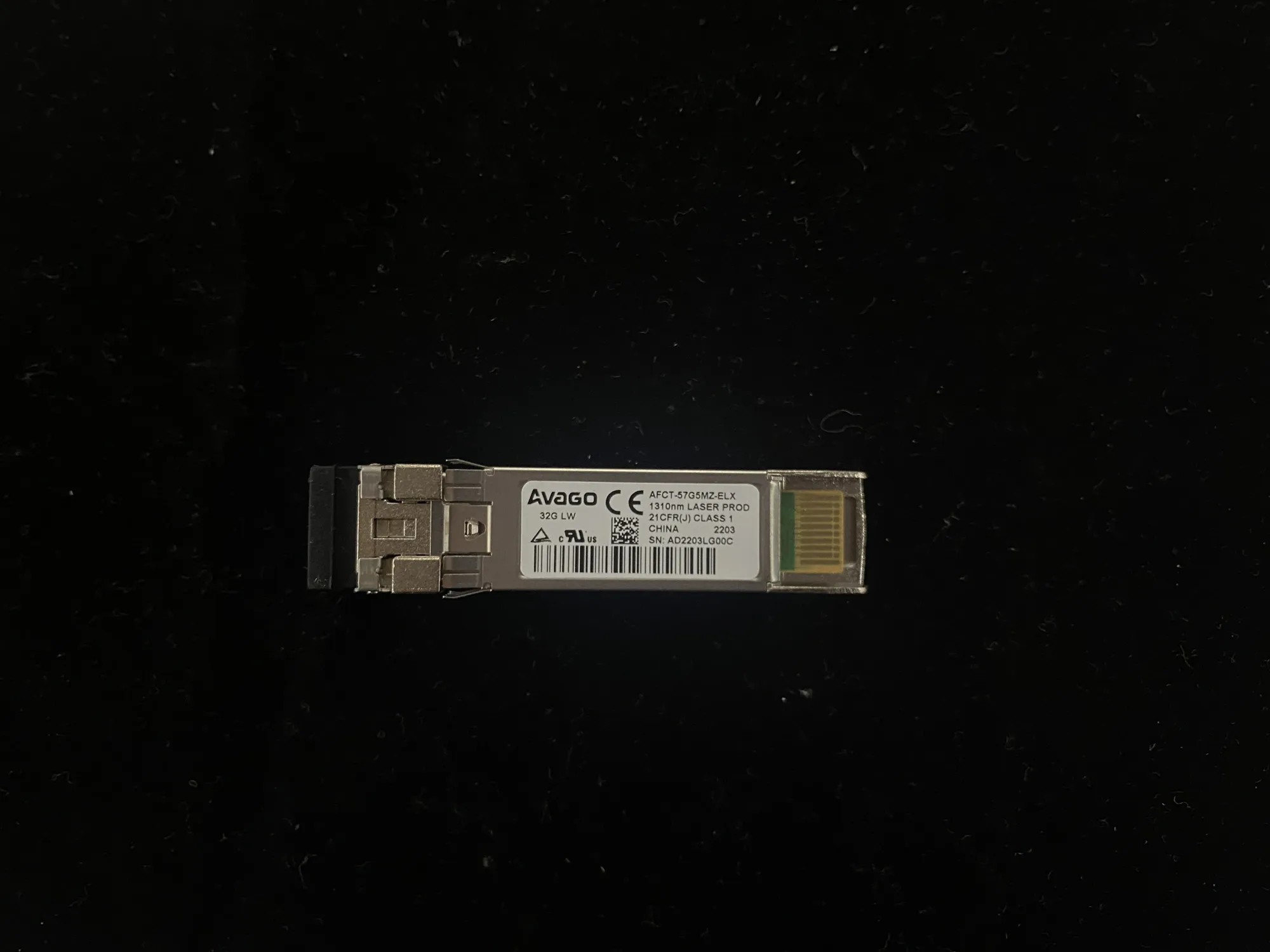 Original New Emulex 32G lw SFP Transceiver AFCT-57G5MZ-ELX AVAGO SFP 32GB 1310NM Single Mode Optical Fiber