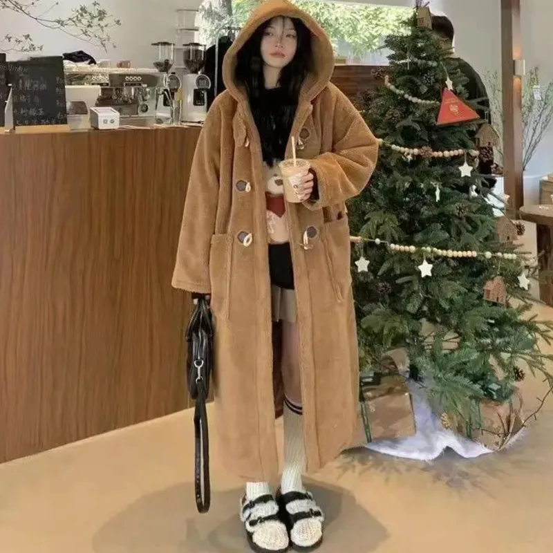 女性用ラムウールホーンボタンフード付きロングコート、ウォームスリミングオーバーコート、厚みのあるパーカー、プレッピースタイルのジャケット、プラスサイズ、冬