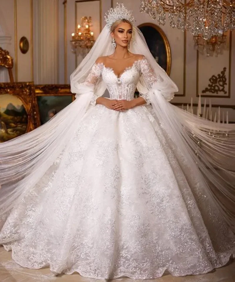 Customized Lace Wedding Dresse Princess Sparkly Bridal Gowns Long Sleeves Sheer Crew Neck Exposed Boning Robe De Mariée