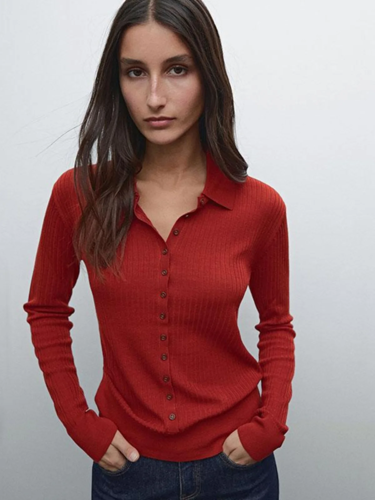 Ele Marrone a costine Ne Maglieria Pendolarismo Sle Slim Fit Lungo Sve V-Ne Bottoni in puro colore Faionable Top da donna