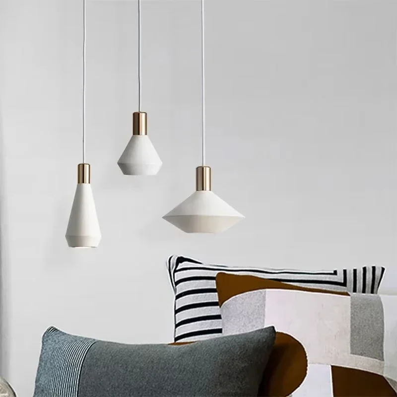 

Nordic Postmodern Creative Pendant Lights Dining Hall Lamp Bar Lamp Simplicity Hotel Project Drop Light Fixtures for Celling