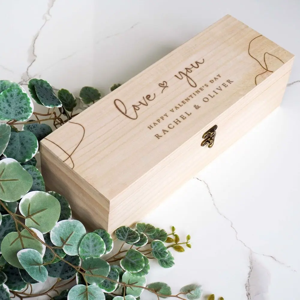 Personalised Wooden Wine Box Wedding Decoration Engraved Lettering Gift Portable Clamshell Solid Wood Champagne Bottle Box