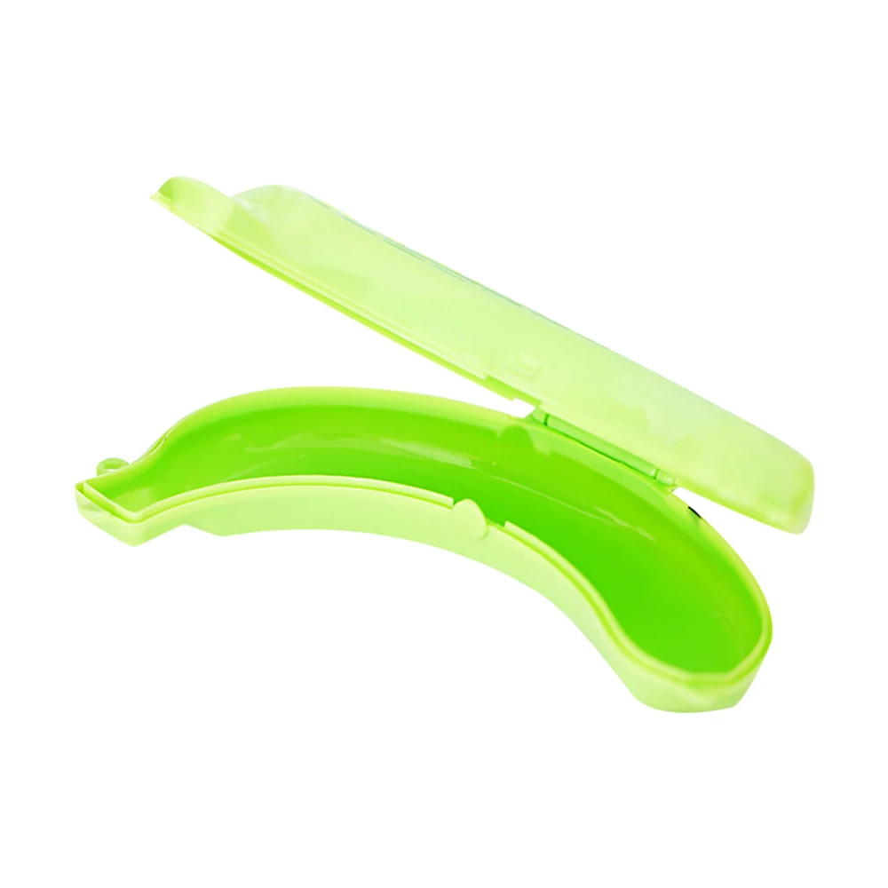 1PC Portable Banana Shape Banana Protective Case Creative Plastic Banana Fruit Storage Case for Travel Outdoor