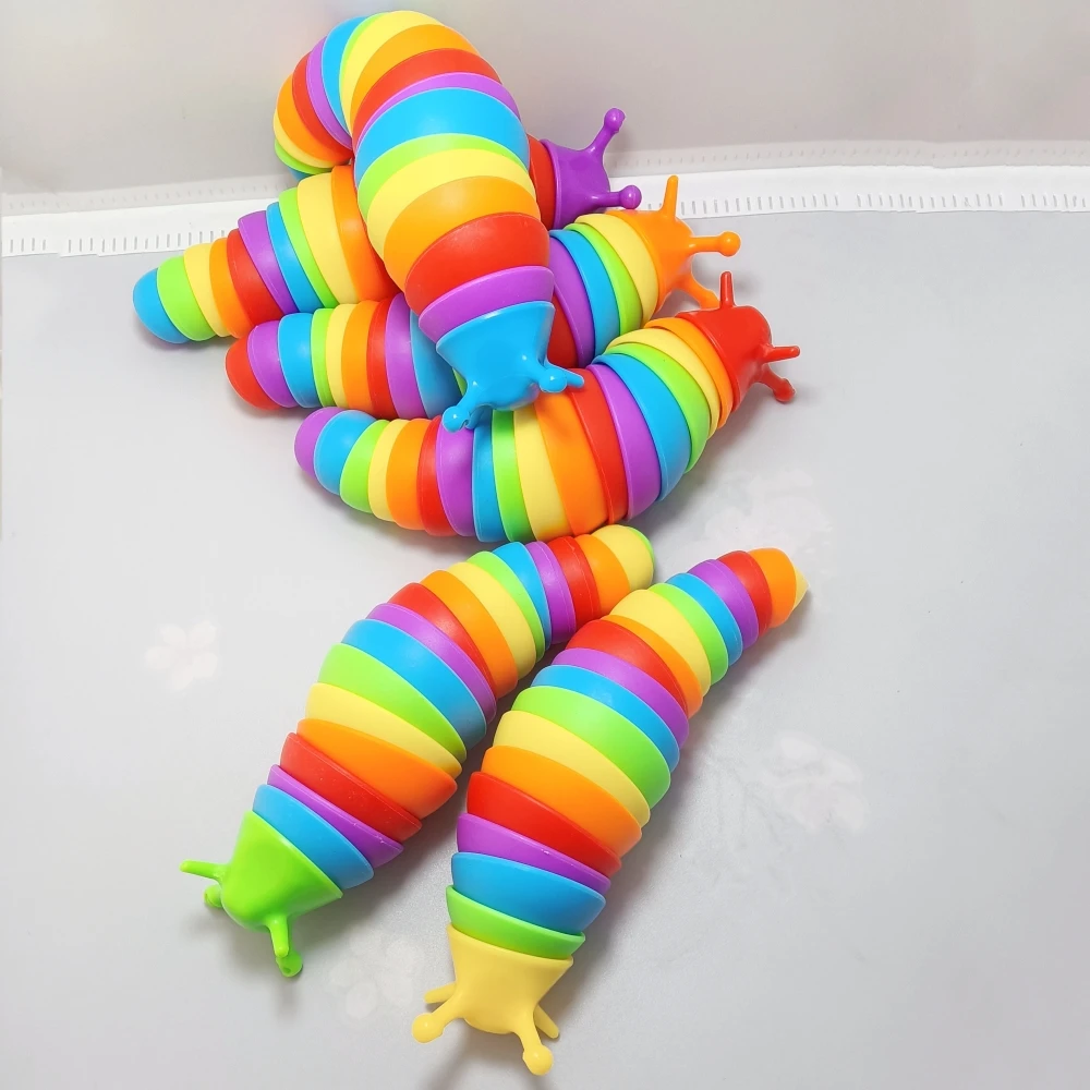 18cm Fidget Slug Decompression Toy Cute Caterpillar Shape Decompressor Office Table Toy Sensory Toy for Children and Adults