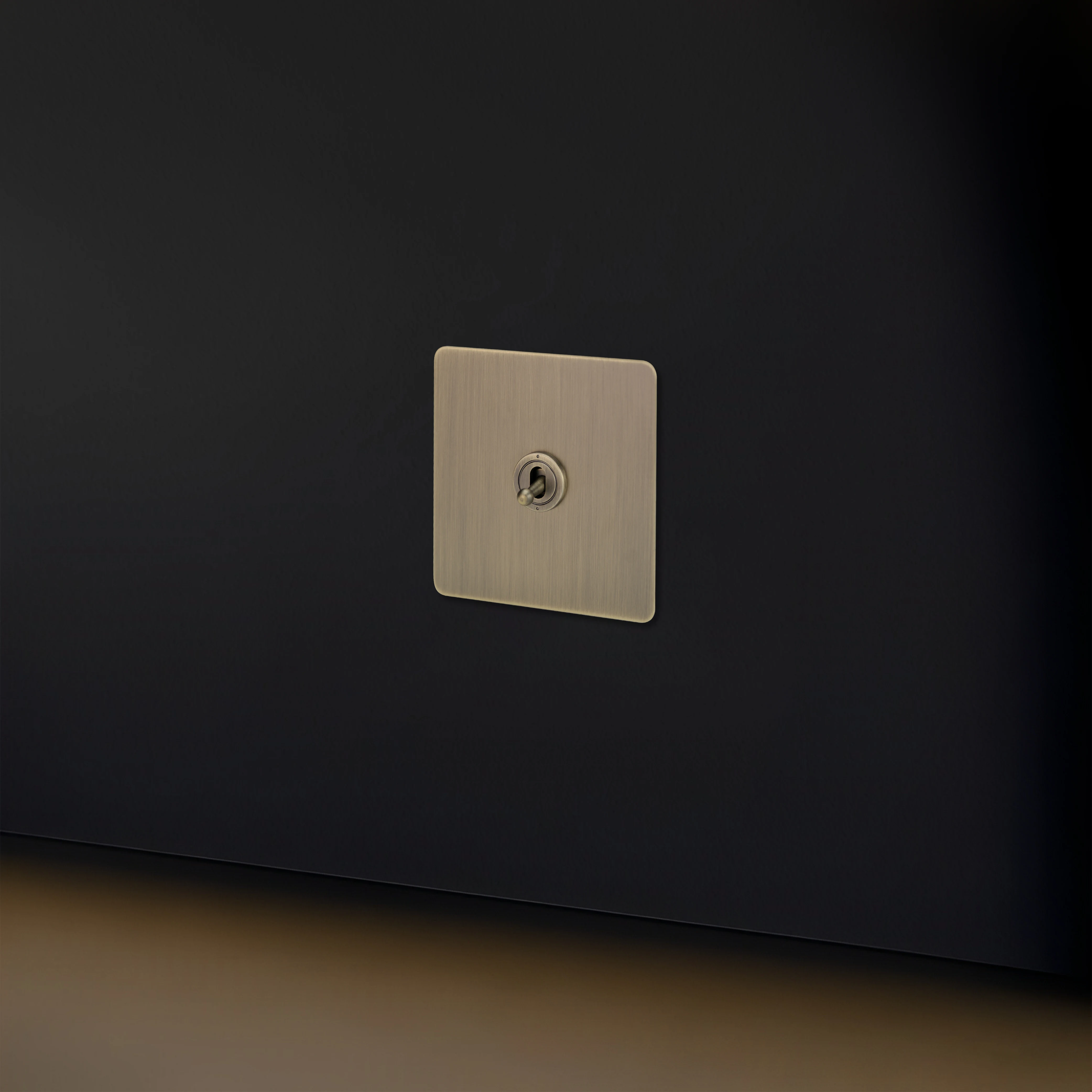 Avoir ريترو النحاس لحظة التبديل البرونزية الروك دفع زر المقابس الكهربائية التوصيل مع Usb الاتحاد الأوروبي 220 فولت العالمي إعادة تعيين مفاتيح مقبس كهربائي مفتاح كهربائي مقابس كهربائية الألواح الجدارية مفاتيح كهربائية