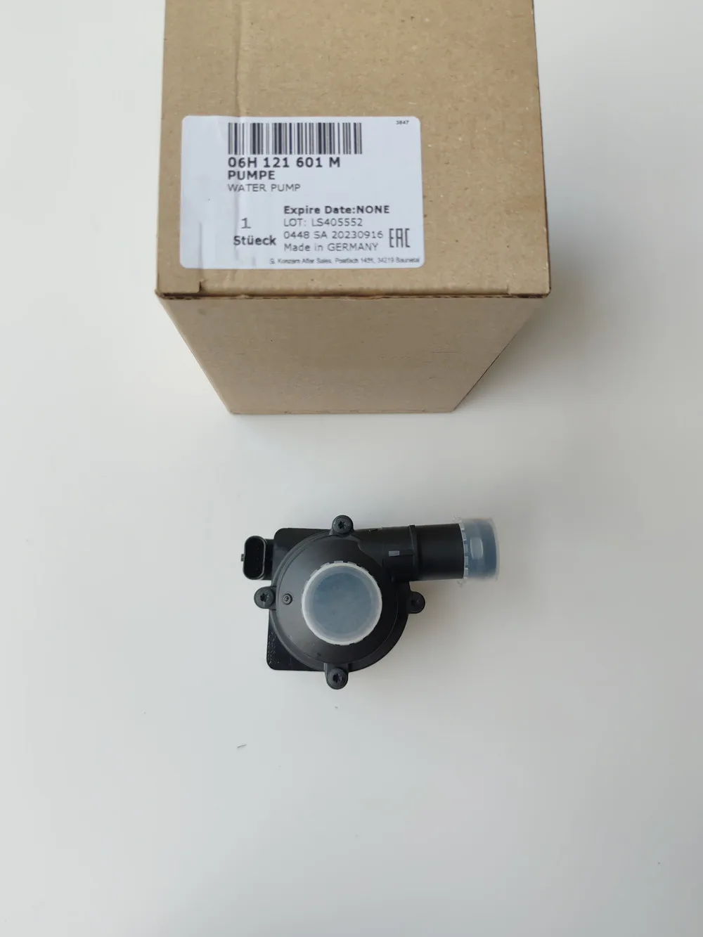Pompa acqua refrigerante ausiliaria OEM 06H121601M / 06H121601N / 06H121601J / 9A712160100 per Porsche Cayenne Macan Panamera VW Audi