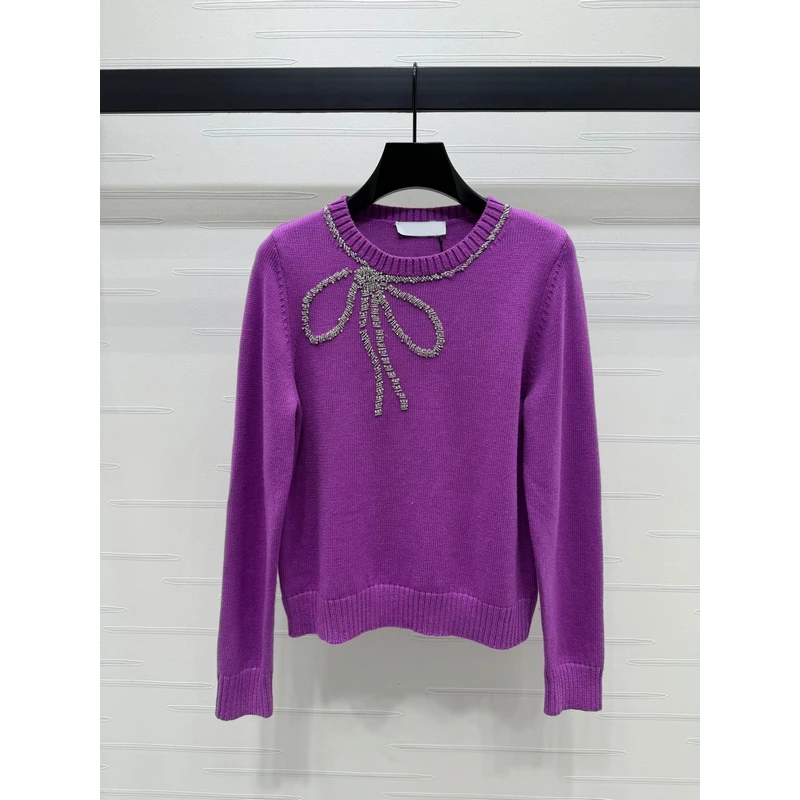 

2024 autumn and winter new heavy industry bow nail bead diamond design sense wool turtleneck sweater
