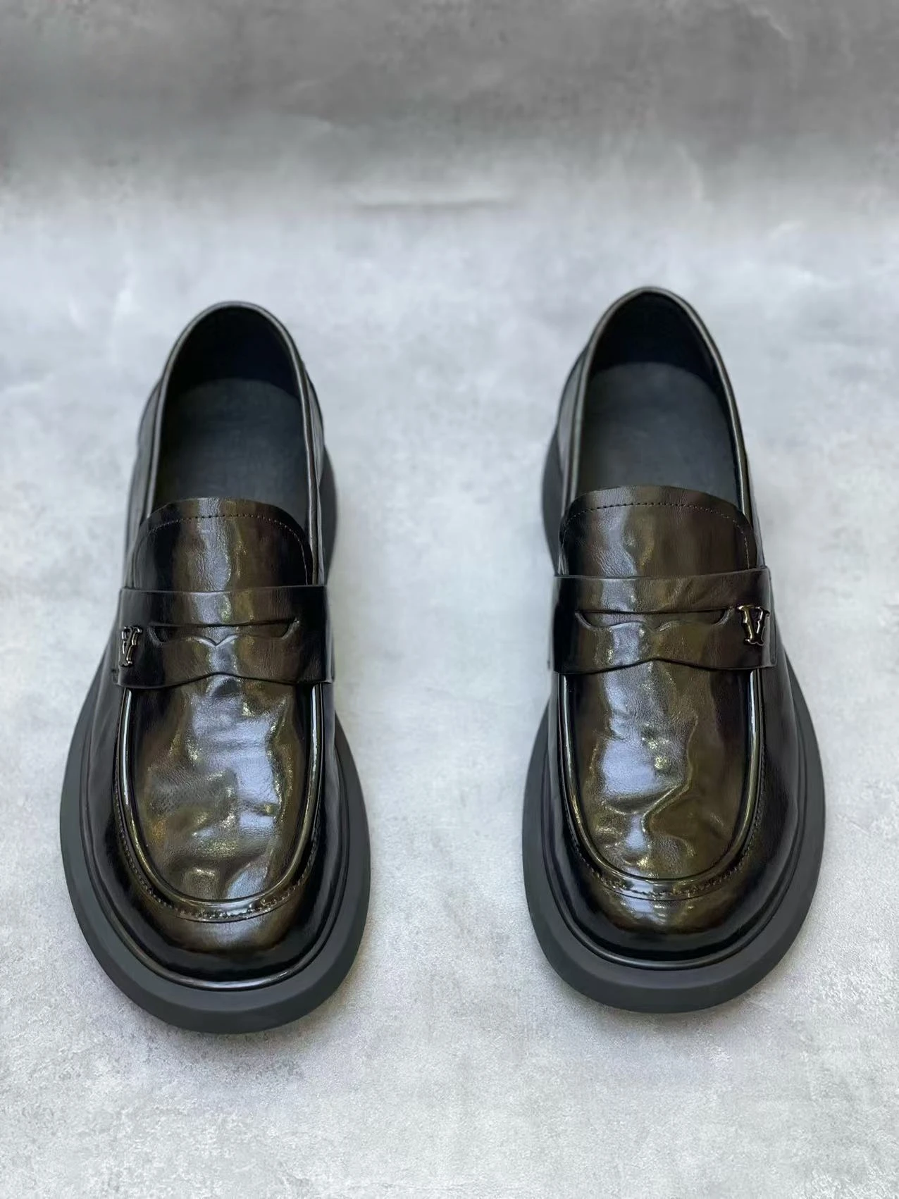 

High Quali Pure Leather Men's Casual Comfortable oes Faionable Trendy Flat Heel Busin Casual oes Rubber Outsole