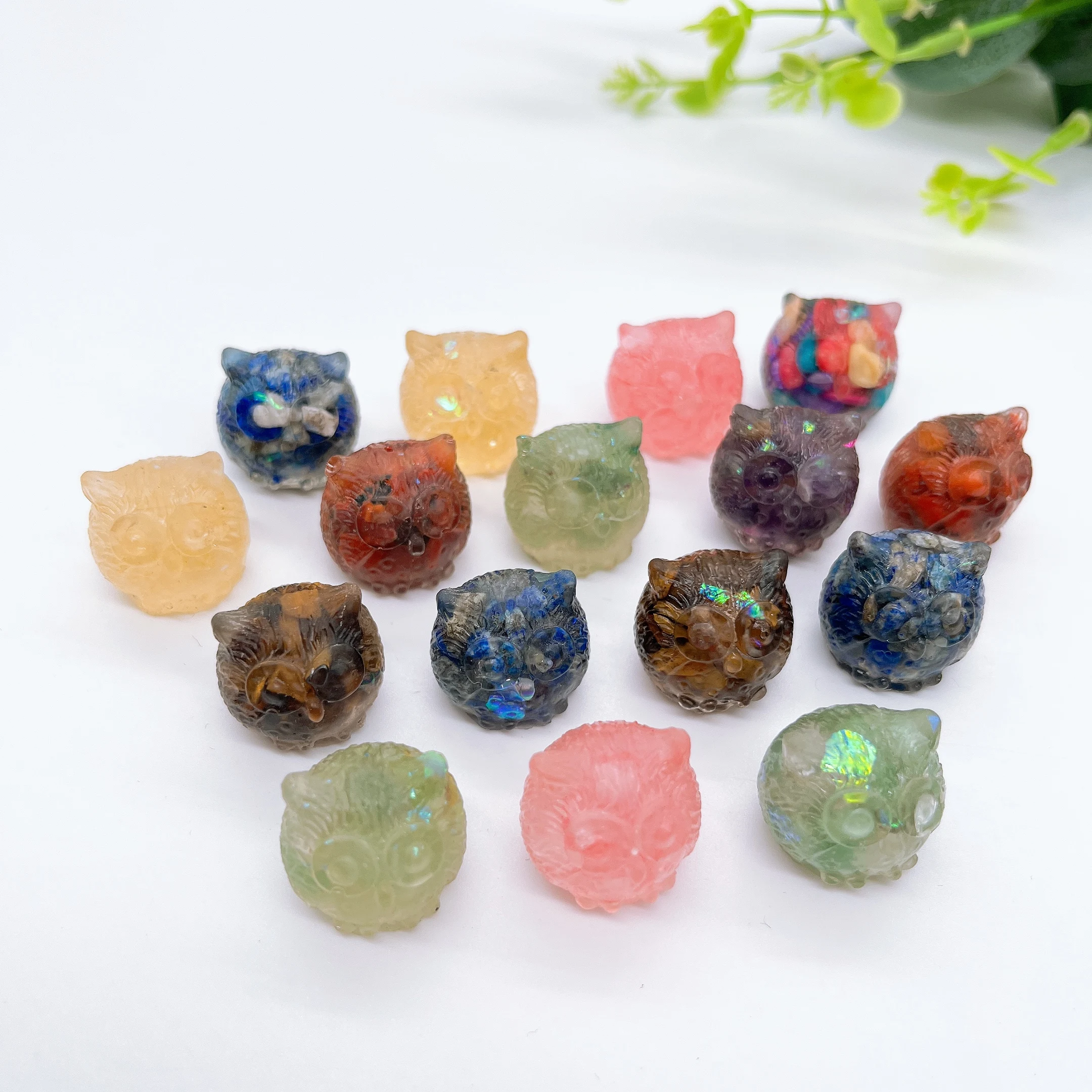 

Natural Crystal Stone Gravel Mini Owl Figurine Resin Mini Rose Quartz Crystal Minerals Animal Statue Home Desk Ornament