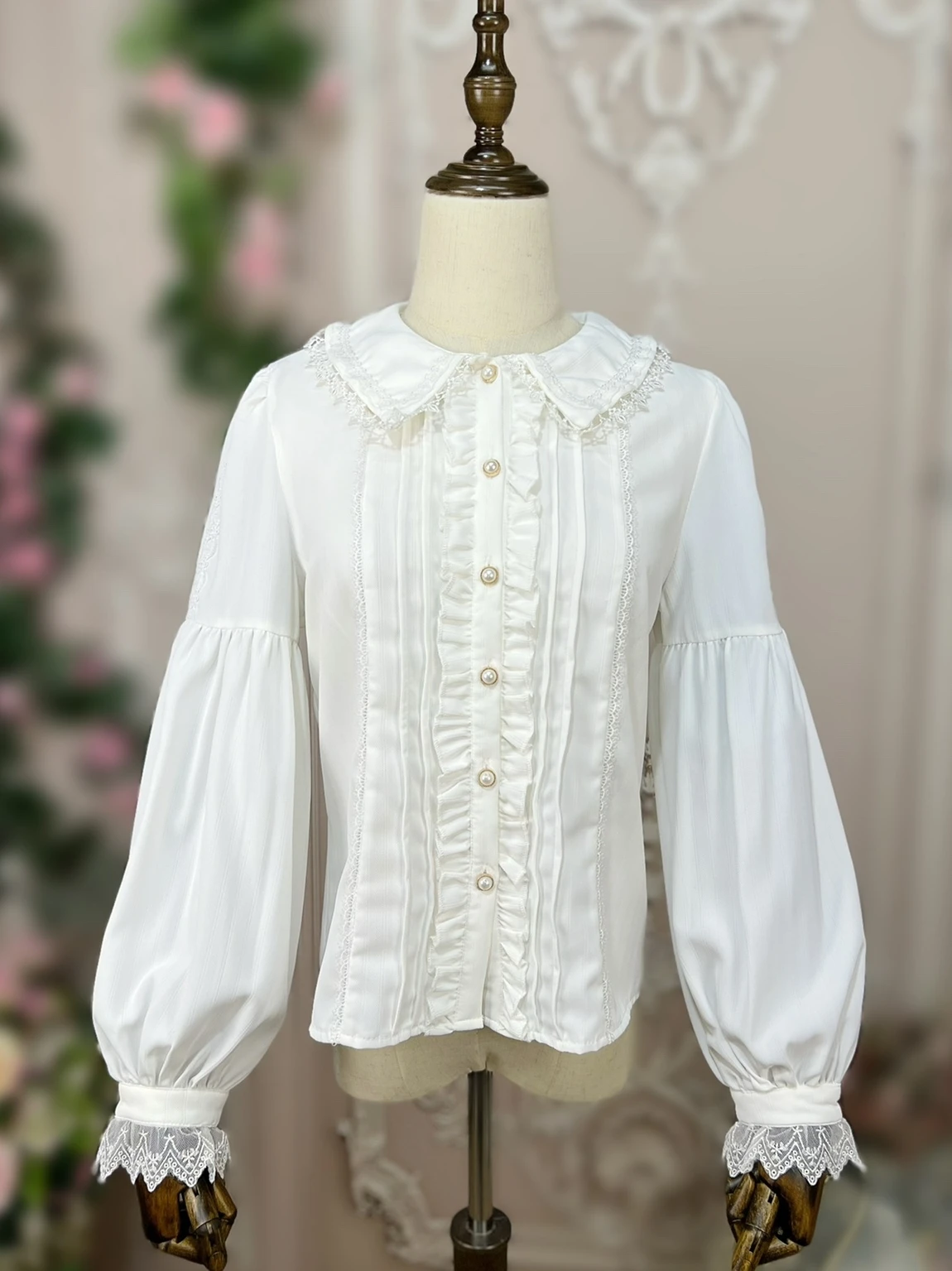 Lolita Original Shirt Women's Autumn and Winter New Doll Collar Shirts Long-sleeved Blouse with Sweet Japanese Slim Top Girls