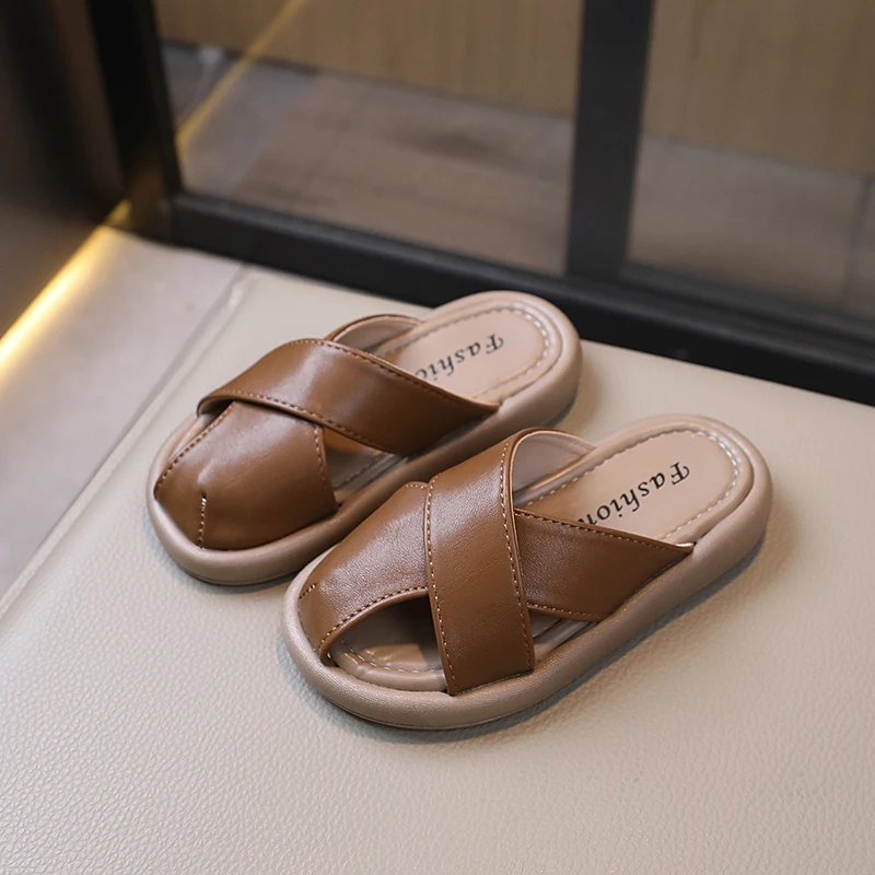 Sandal anak perempuan, sandal pantai anak perempuan Platform, gaya Cross-band, sepatu anak perempuan musim panas, sepatu Slip-on kasual fleksibel ukuran 23-37