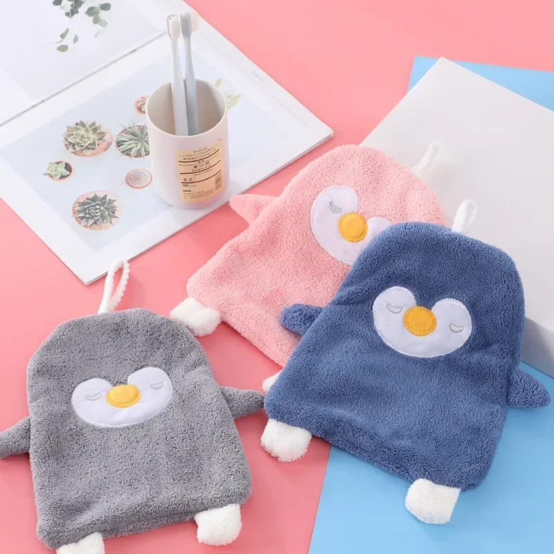 1PC Bathroom Cartoon Hand Towels Coral Velvet Cute Penguin Children Hanging Towel Thicken Absorbent Towels Soft Kids Hand Towels