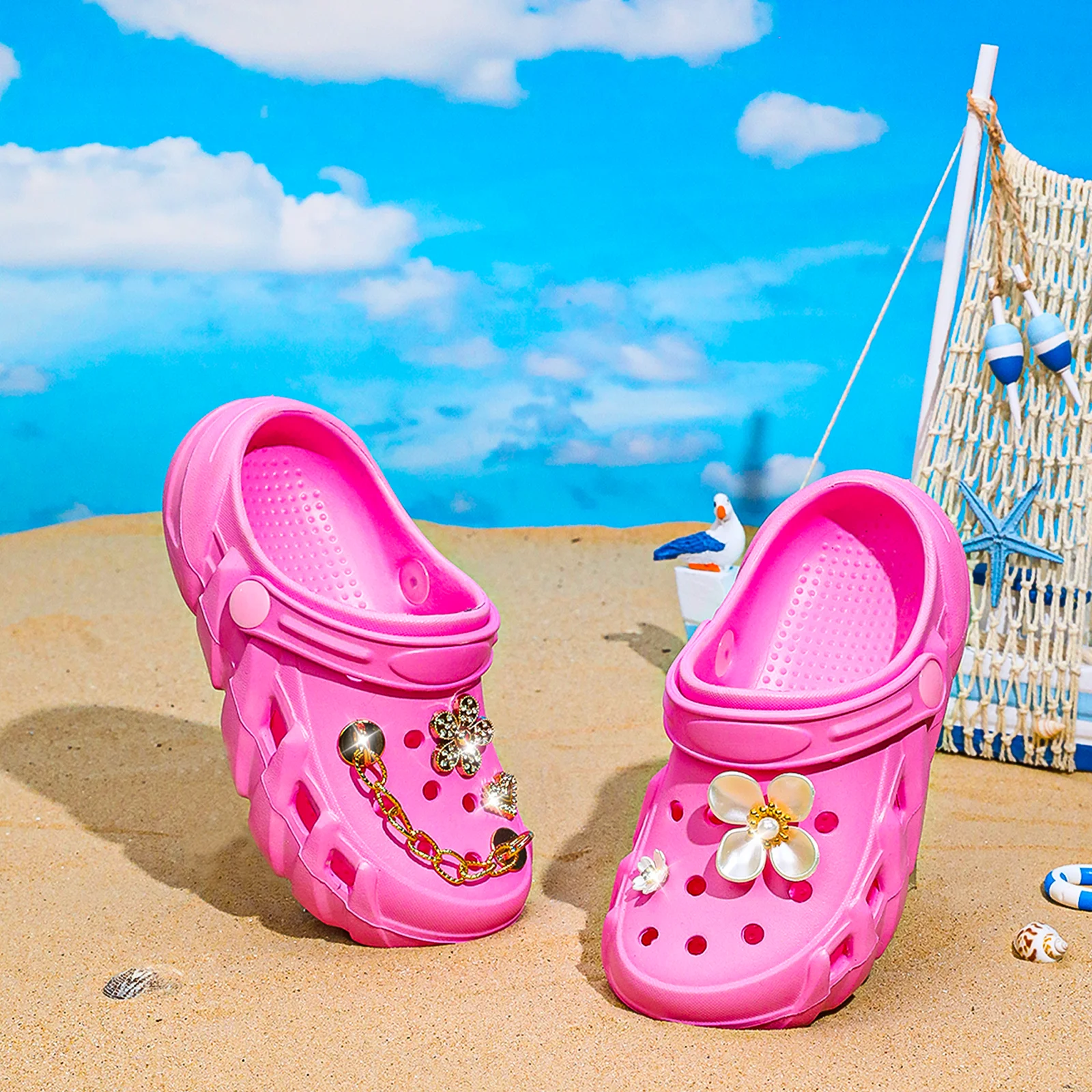 One-step Garden Shoes, Can Be Worn in All Seasons, Shiny Thick-soled EVA Versatile Hole Shoes, Suitable for the Beach 2501