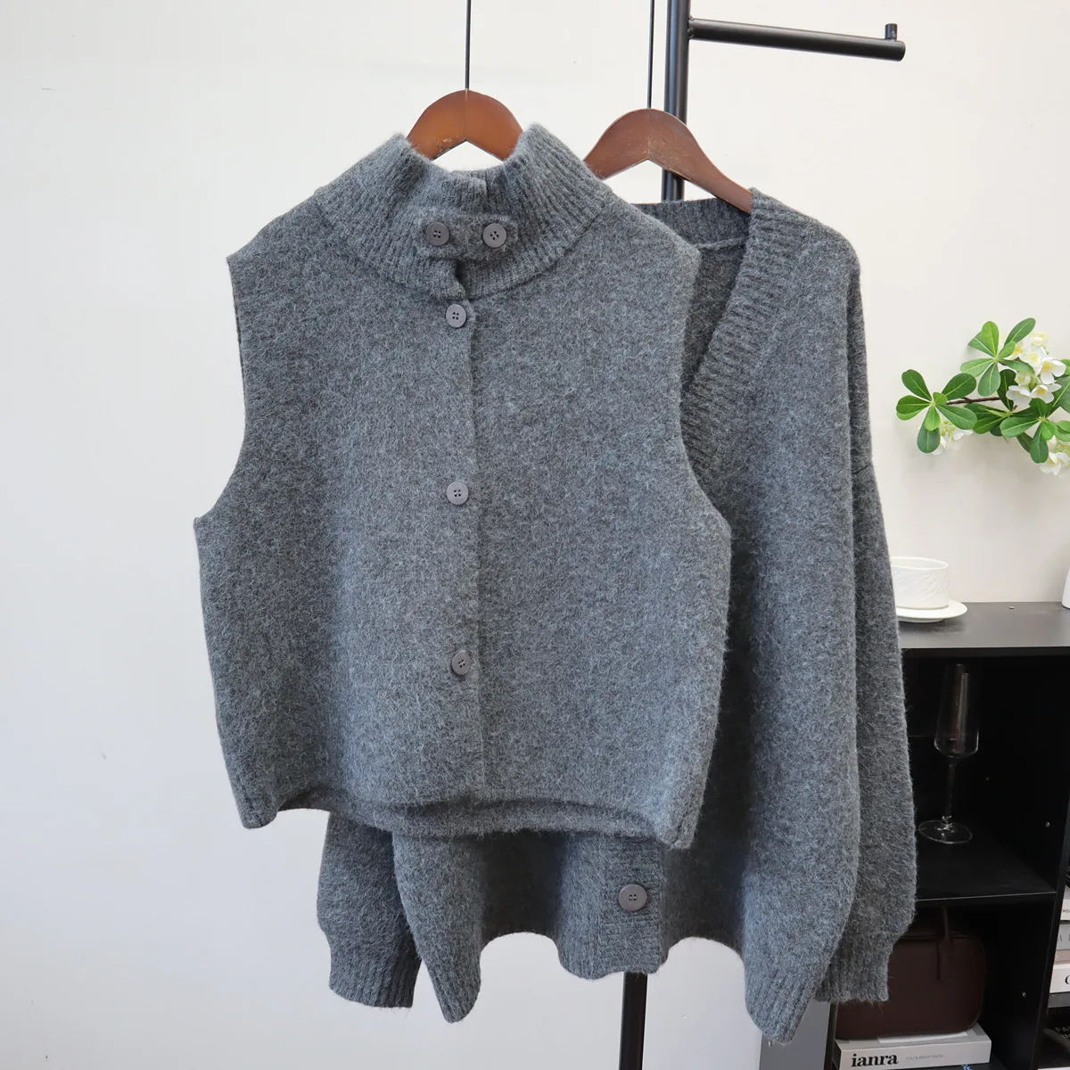 

Комплект из двух предметов: кардиган и свитер для женщин, с V-образным вырезом, куртки, джемперы, уличная одежда Y2K, элегантные вязаные толстые жилеты для осени и зимы