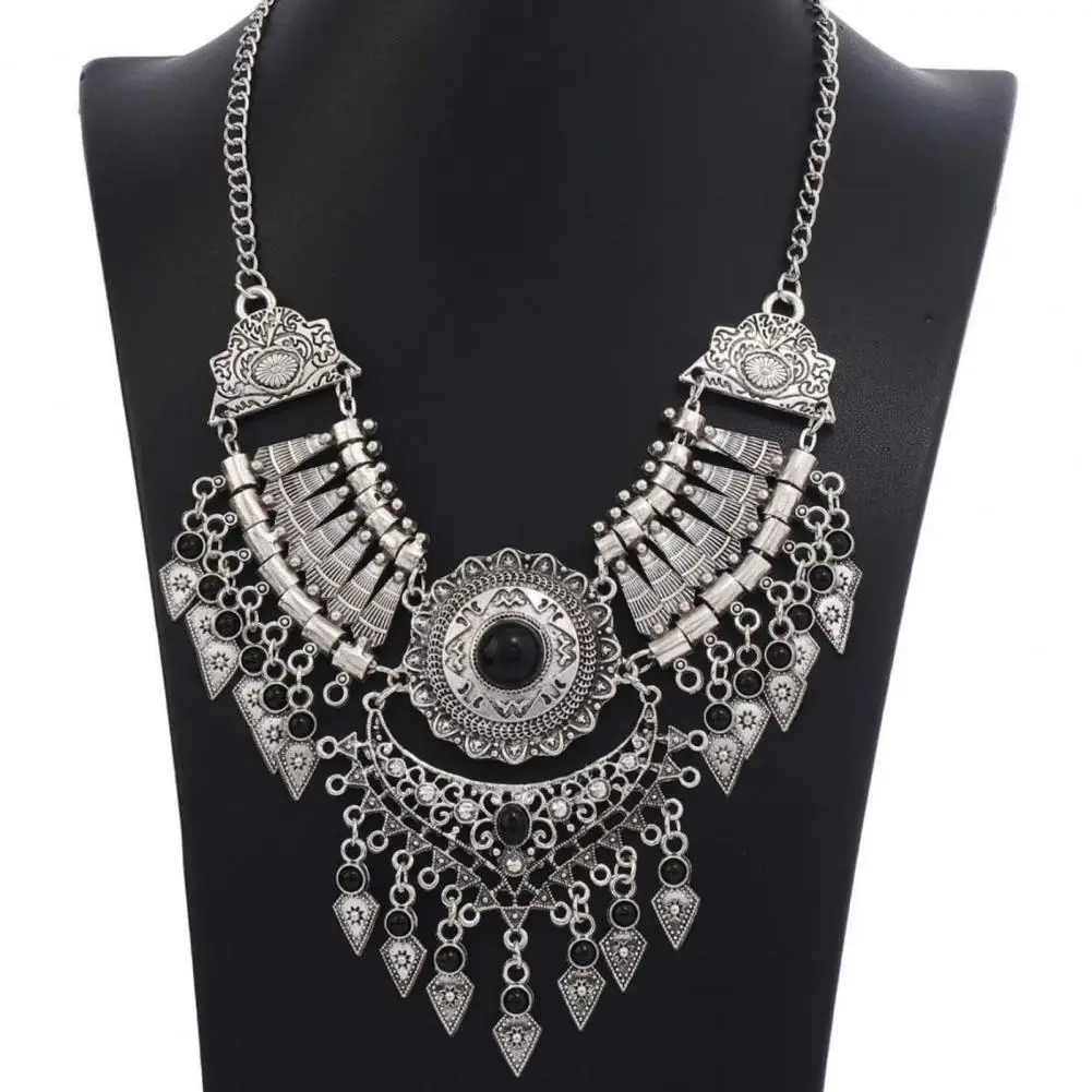 

Vintage Boho Necklace Ethnic Style Women Choker Statement Necklace Bohemian Chunky Collar Daily Wear Parties Neckwear