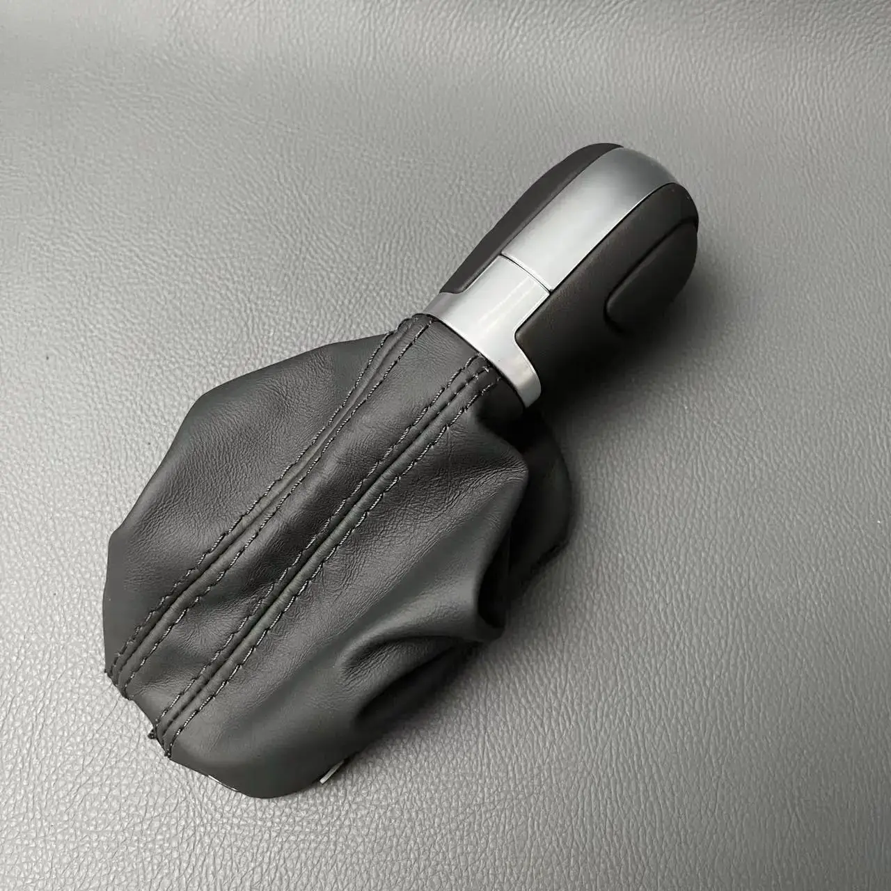 DSG Gear Shift Knob New Original Shift Lever Handball With Dust Cover For VW Golf 6 MK6 G TI GLI J etta MK5 16D 713 203A