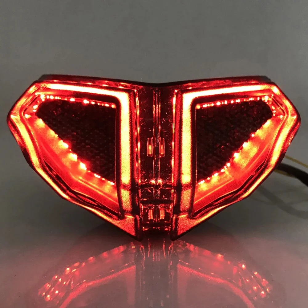 ไฟท้ายรถจักรยานยนต์ LED สำหรับ Ducati 848 2008-14 1098 1198 2007-13กระจกมองข้างมอเตอร์ไซค์เบรคท้ายไฟกระพริบ