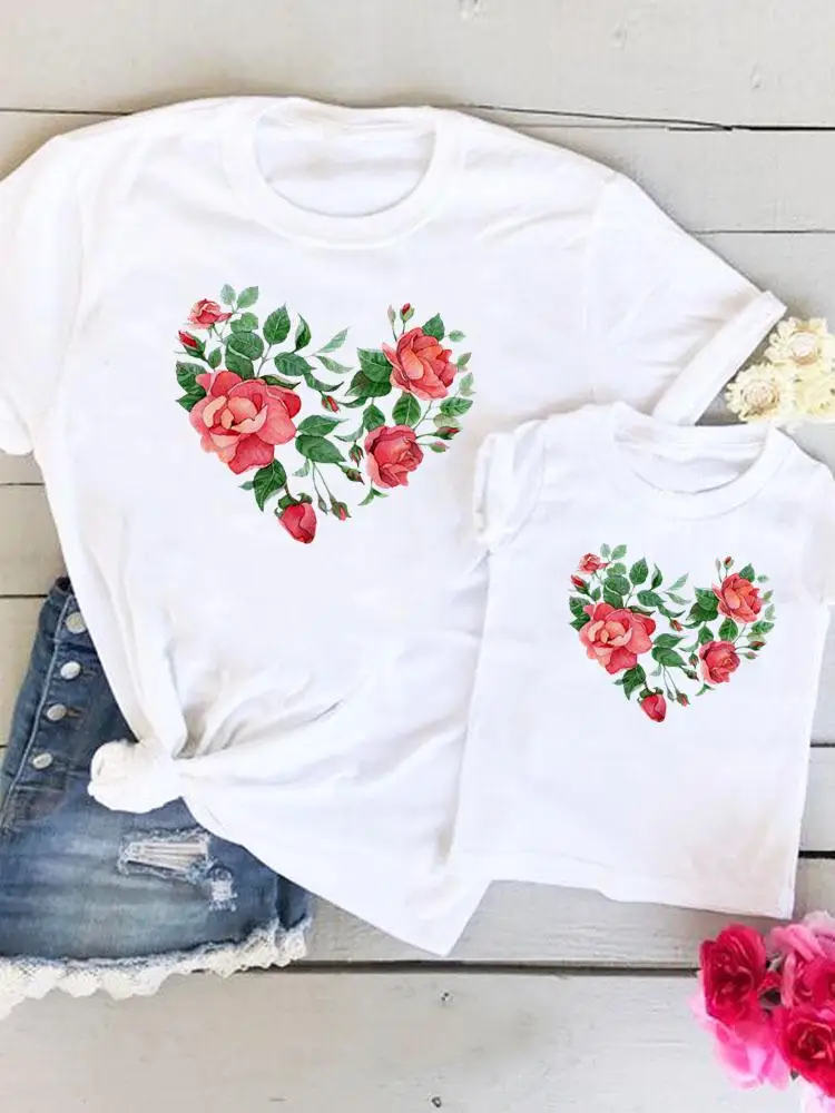 

Family Matching Outfits Flower Love Heart Cute Women Casual Kid Child Summer Mom Mama Mother Tshirt Tee T-shirt Clothes Clothing