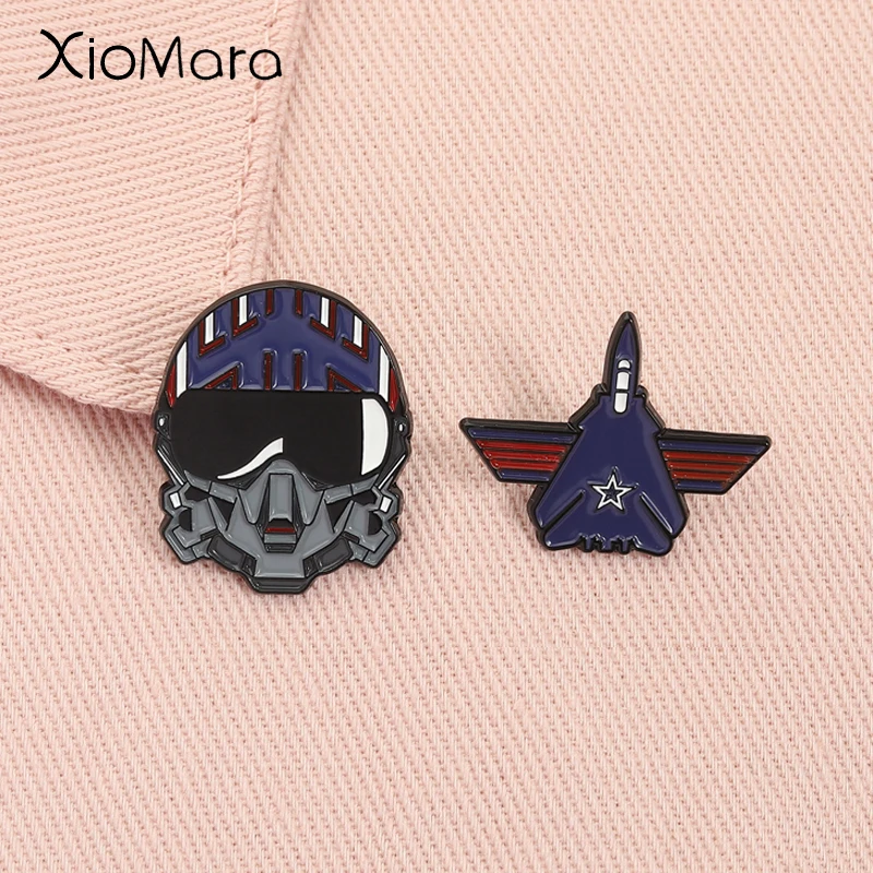 Maverick Força Aérea Exército Filme Militar Esmalte Pinos Piloto de Aviação Legal Capacete Broches Lapela Emblema Jóias Presente para Amigos
