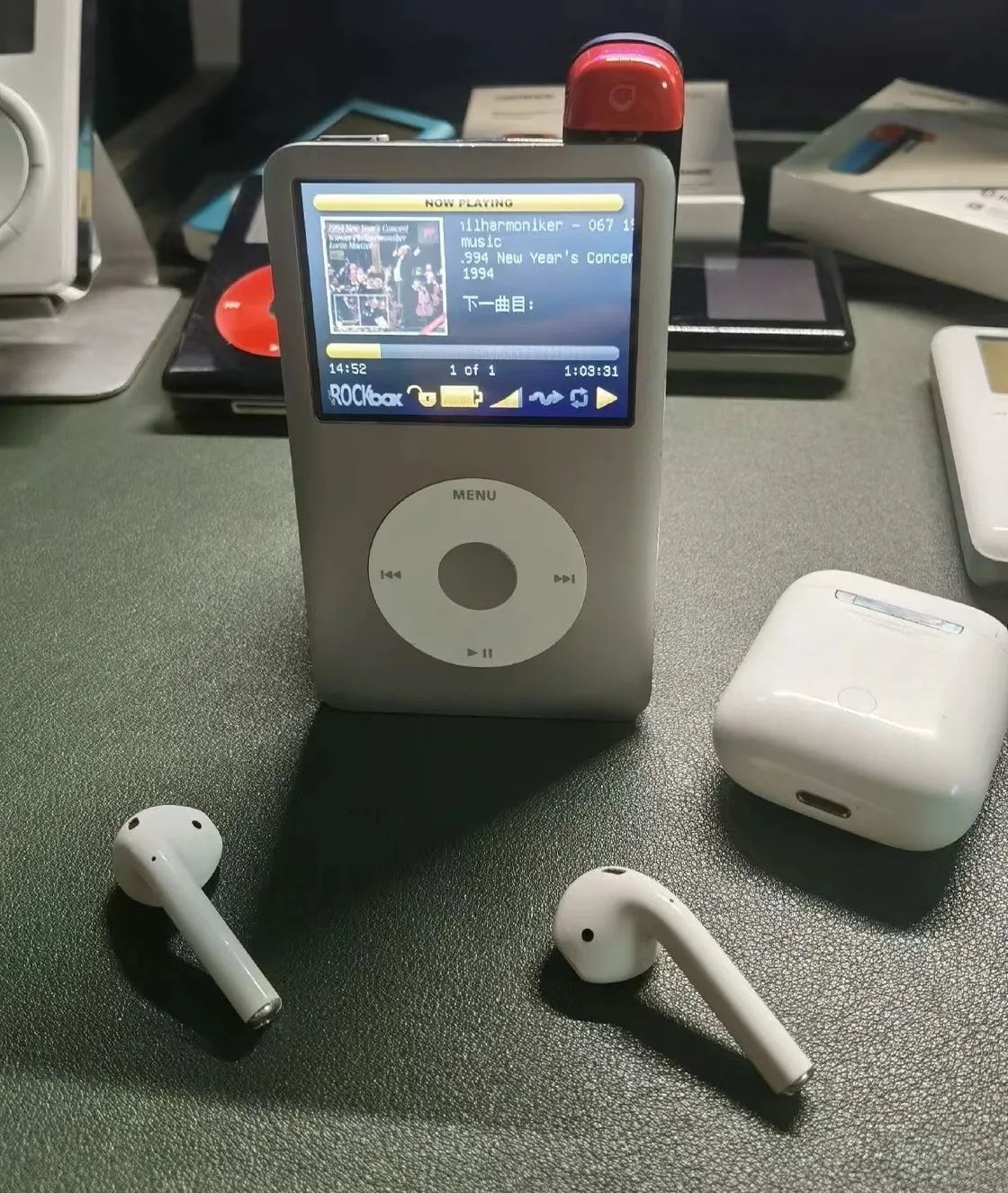 【Bluetooth対応】iPod classic カスタム済み[Z4] Bluetooth改造iPod Classic第7世代、SDXCカードアップグレード