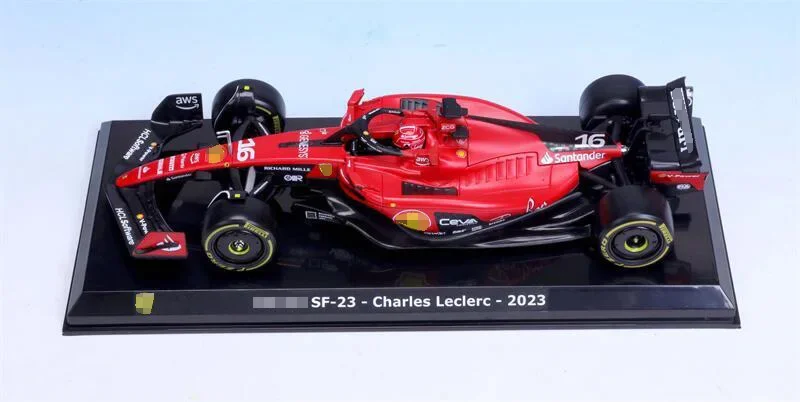 Bburago 1:24 SF-23 #16 / #55 Azerbaijan Grand Prix Version red Diecast Model Car