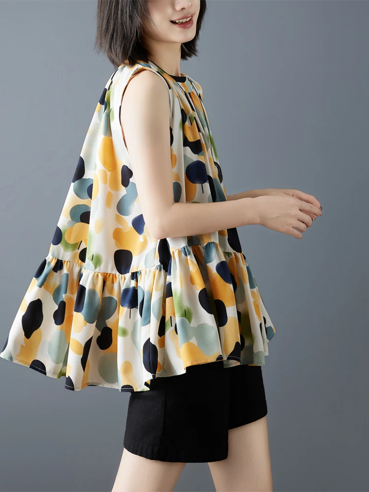 

Sweet Style Loose Fit Sleeveless Thin Chiffon Shirt Women's Top with Lace Hem round Neck Back Button Detail Summer Casual