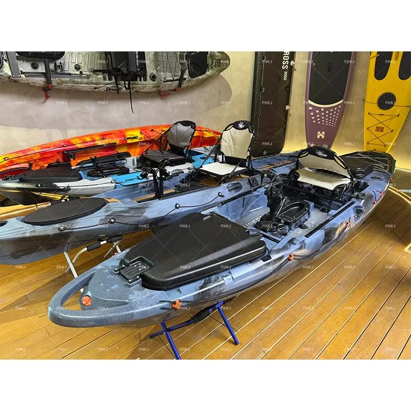 Modulair pedaalviskajak Duurzaam multifunctioneel waterscooters voor vissers 2026 Hot Sale