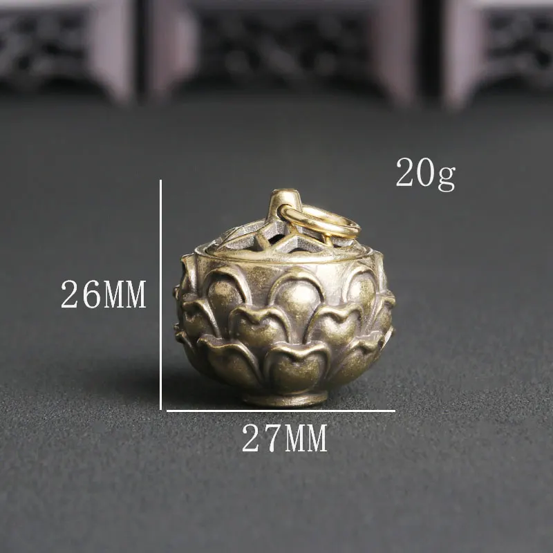 Vintage Brass Openwork Pendant Box Aroma Box Keychain Pendant Bag Hanging Mini Crystal Jar Pendant Necklace Pendant Accessories