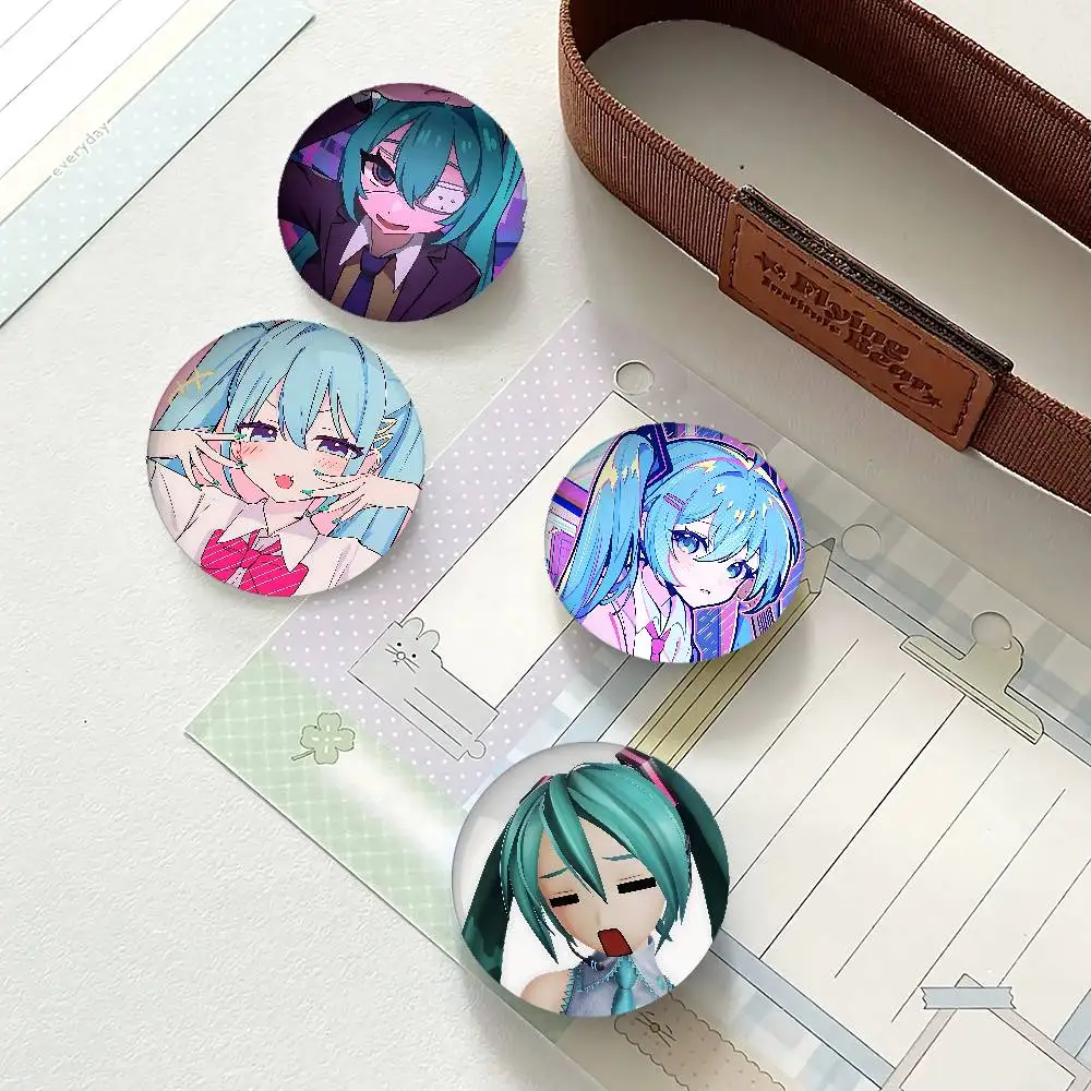 Kawaii المغني Miku-S شارات صفيح لينة زر دبوس بروش شارة معدنية مخصصة مجوهرات اكسسوارات قبعة حقيبة التلبيب #4