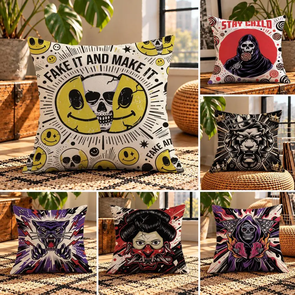 art Beast Skull Badge Cushion Cover Short Plush Throw Pillow Cover Soft Cozy Cushion Case for Sofa Bedroom Home Decor Gift