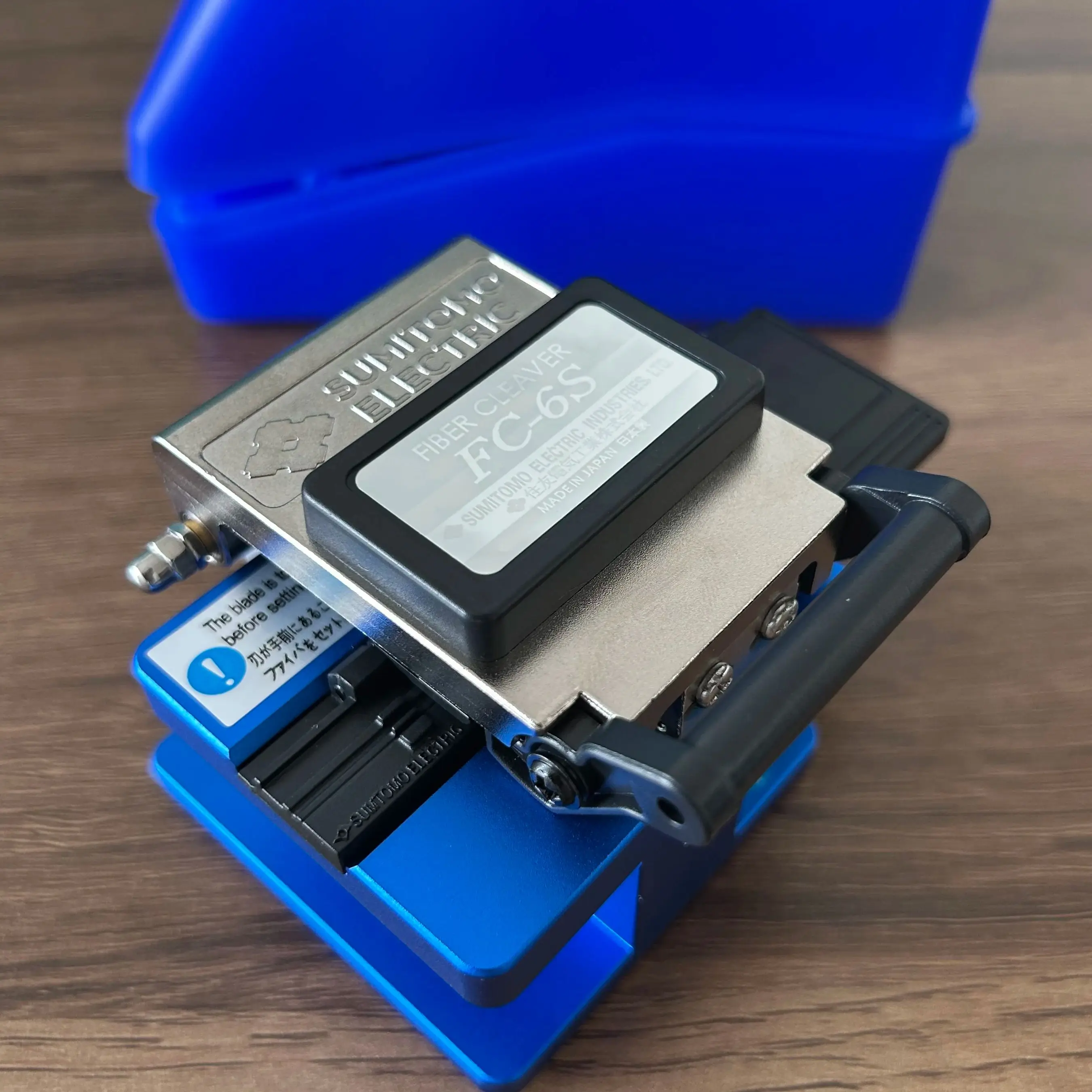 Sumitomo FC-6S Optical Fiber Cleaver High Precision Fiber Optics Cutter With Trash Box Made In China - Image 2