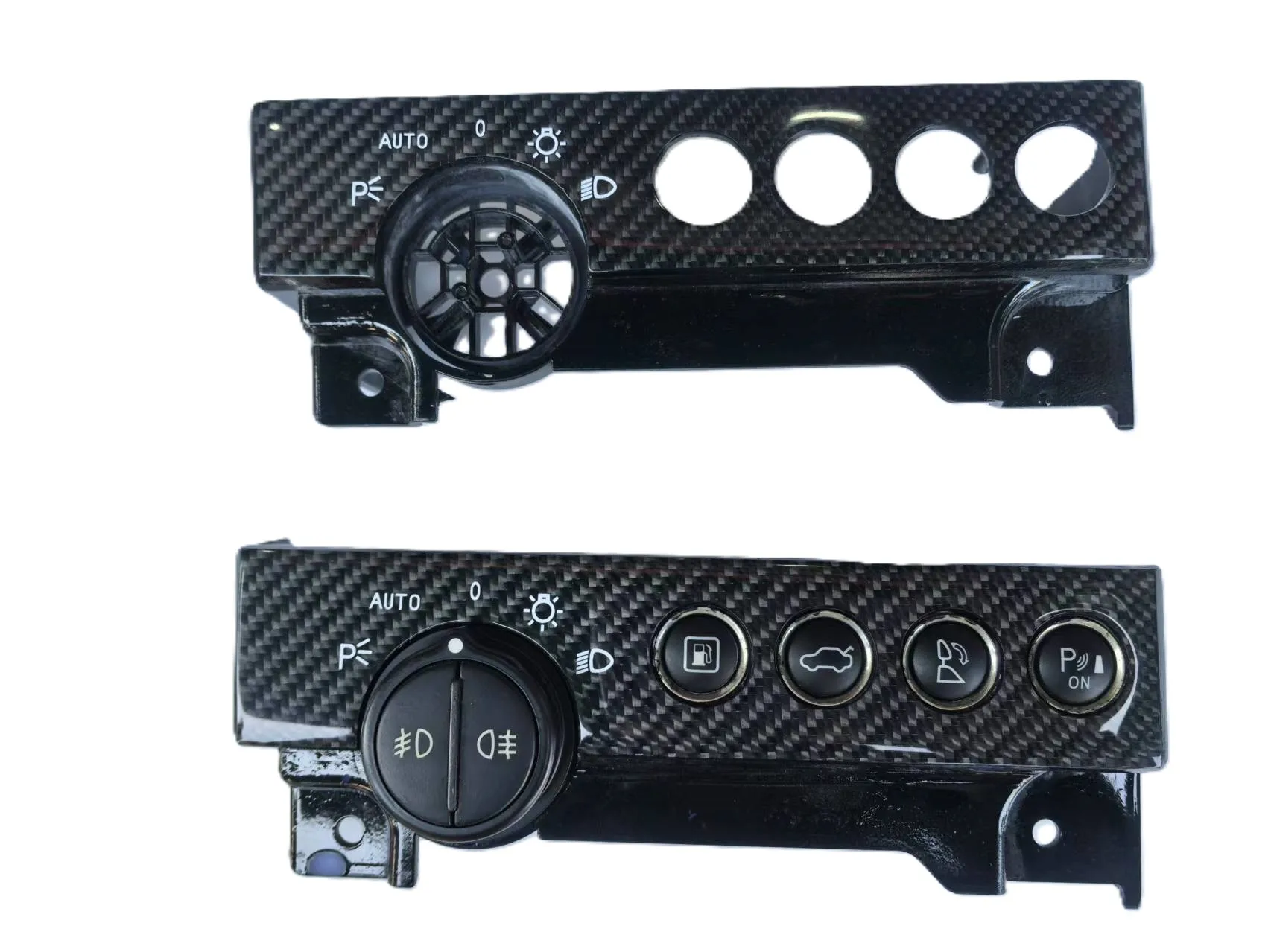 

Masera Quattroporte Maser Quattroporte GTS Modified carbon fiber Headlight Switch Panel Knob Headlight Control Knob