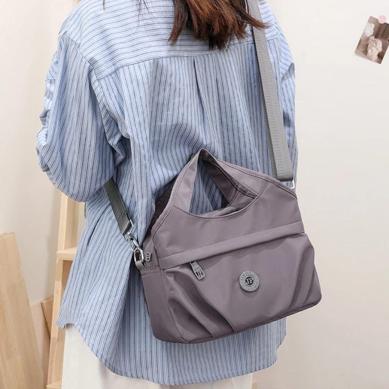 Damen-Handtasche mit großem Fassungsvermögen, leichte Nylon-Umhängetasche, Handtasche, Crossbody-Tasche, Tragetasche für den täglichen Gebrauch – Detail 12