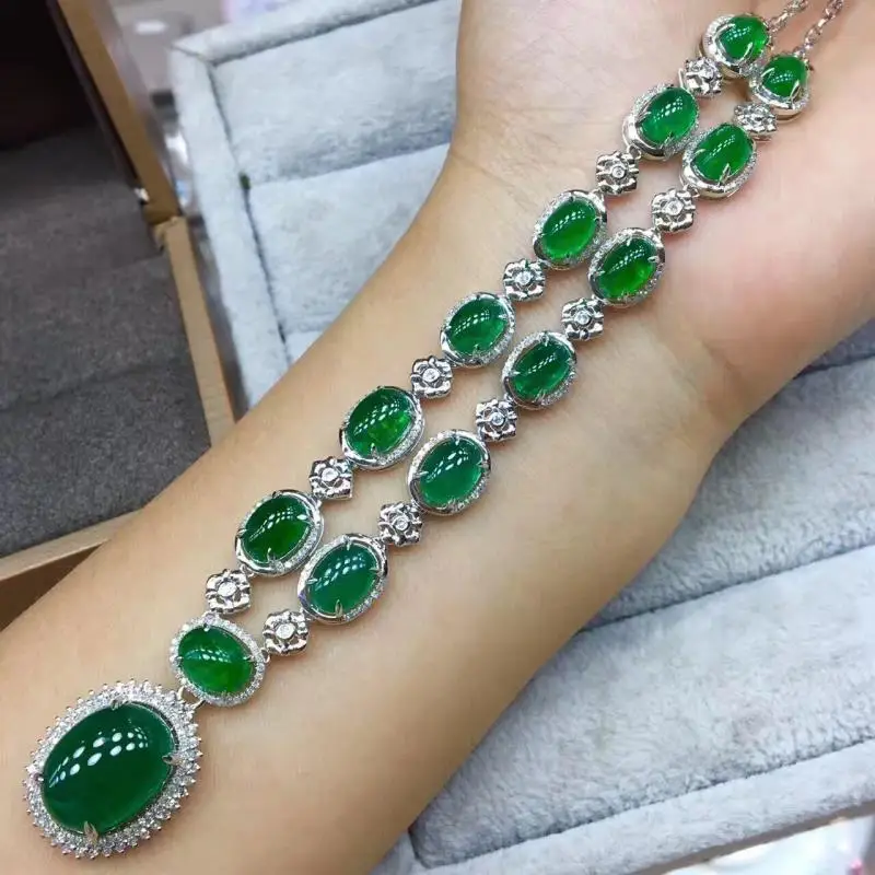 

925 Silver Ladies Jewelry Necklace Chain Green Zircon Pendant Link Chain Chokers Wedding Banquet Necklace Jewelry 2021 New