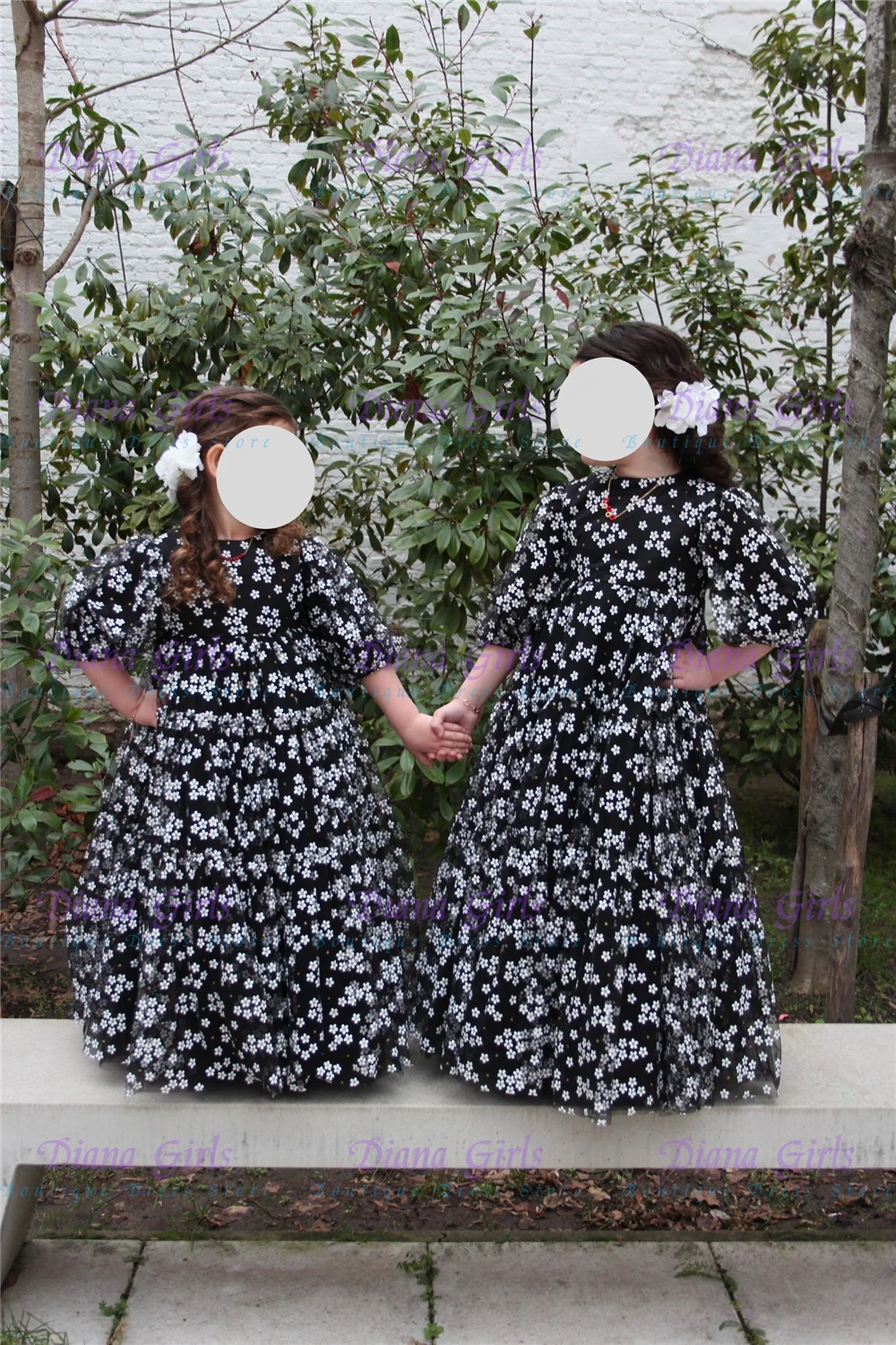 Quality Elegant Flower Girl Dress Exquisite Milk Lace Fluffy Pleated Design For Kids Wedding Birthday Party Evening Ball Gowns