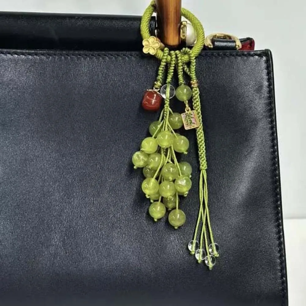 Elegant Grape Cluster Pendant Green Purple Crystal Grape Phone Chain Key Ring Alloy Gradient Beads Woven Pendant Backpack
