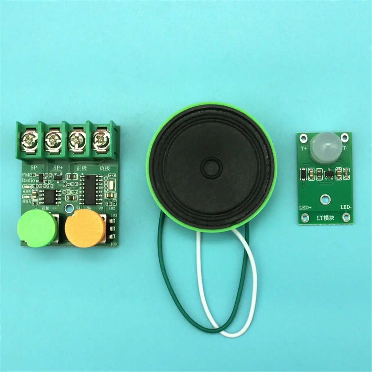 (A99Z] DIY Retro FM Radio Kit No Solder STEM Electronic Project Sound Activated LED Student Science Experiment Kit with Lamp