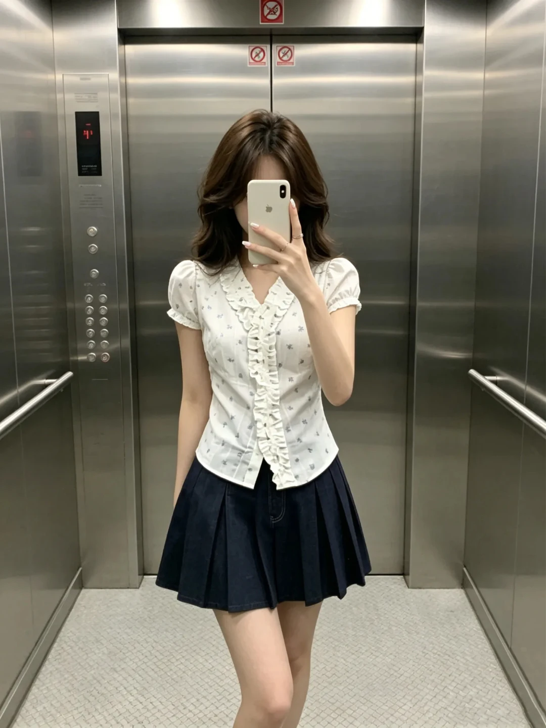 

Fashionable plus Size Commute Style Shirt Women's Short Sleeve Waist Cinched V-Neck Polka Dot Top Korean Version Wood Grain