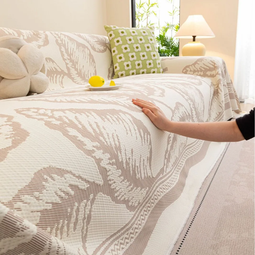 High-End Ice Silk Sofa Cover Summer New Sle Scratch Proof Cool Feeling Sofa Protector Cloth Versatile Sle Floral Pattern