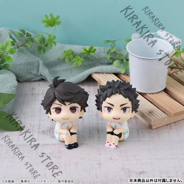 

Iwaizumi & Oikawa Tooru Team Uniform Official Genuine Q Version Figurine Haikyuu!! Hajime Mascot Cosplay Anime Accessories