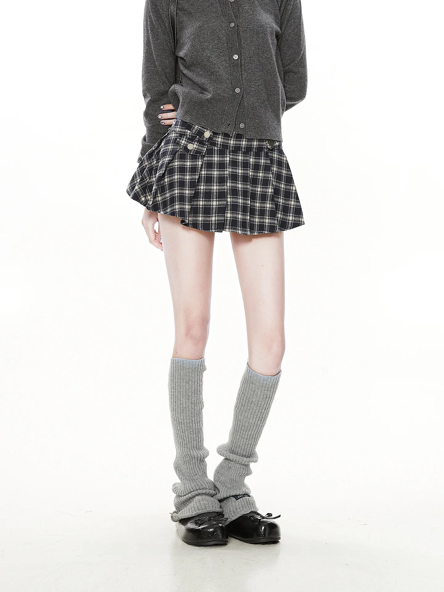 

Корейская универсальная ретро-юбка в клетку с завышенной талией для похудения, женская, новая коллекция 2026 года, высококачественная красивая плиссированная юбка