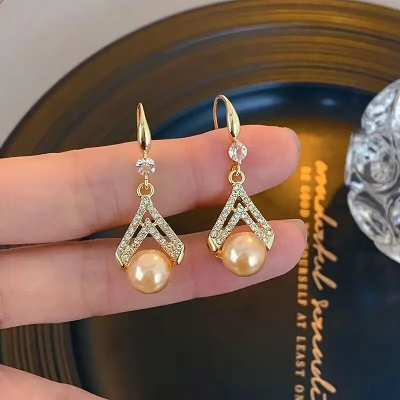 Wholesale Women's Imitation Pearl Earrings Paved with CZ Stone Versatile Ear Accessory Wedding Party Trendy Jewelry