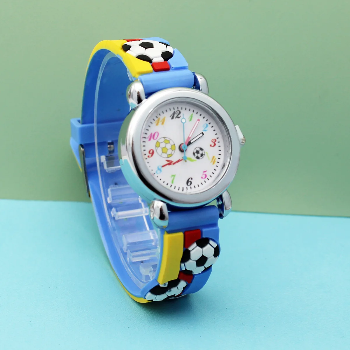 Fashion Color Cartoon Football Students Children Watch Quartz Watch Electronic Quartz 3D Stereoscopic Silicone Children's Watch