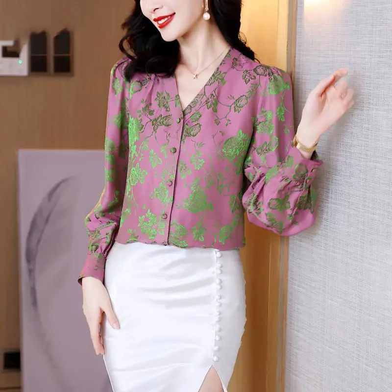 Spring Autumn New Female V-Neck Satin Printed Blouse Long Sleeve Korean Elegant Single-breasted Fashion Shirt Women\'s Clothing