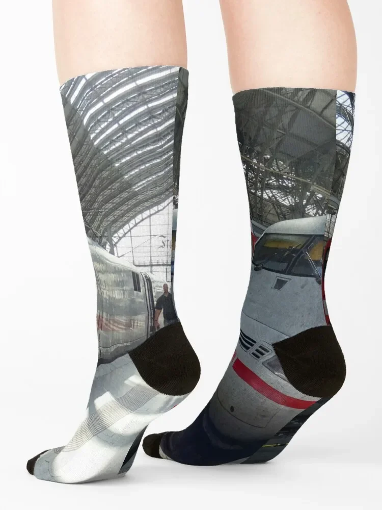 جوارب Duche Bahn ICE 1 401 575-5 في فرانكفورت (الرئيسي) Hauptbahnhof جوارب صيفية فضفاضة ملونة للرجال والنساء #4